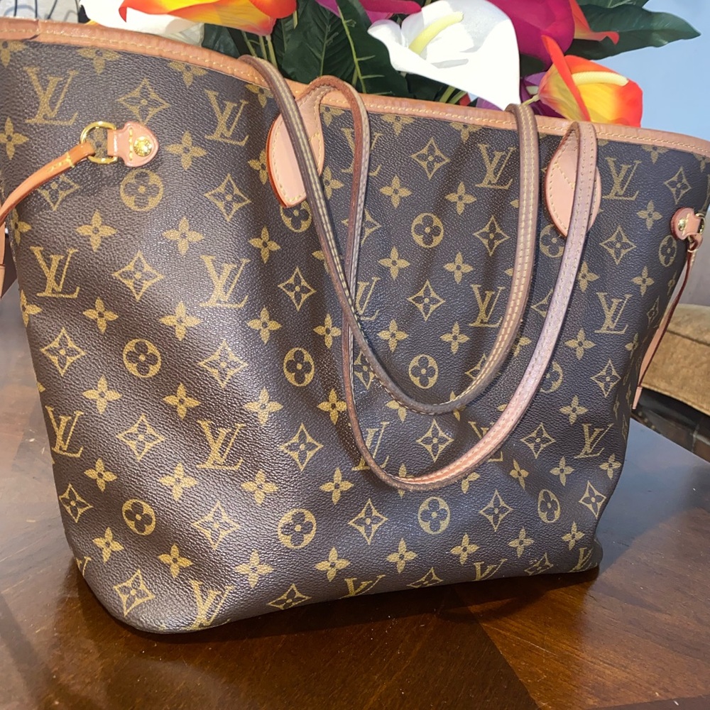 Authentic Louis Vuitton tote bag